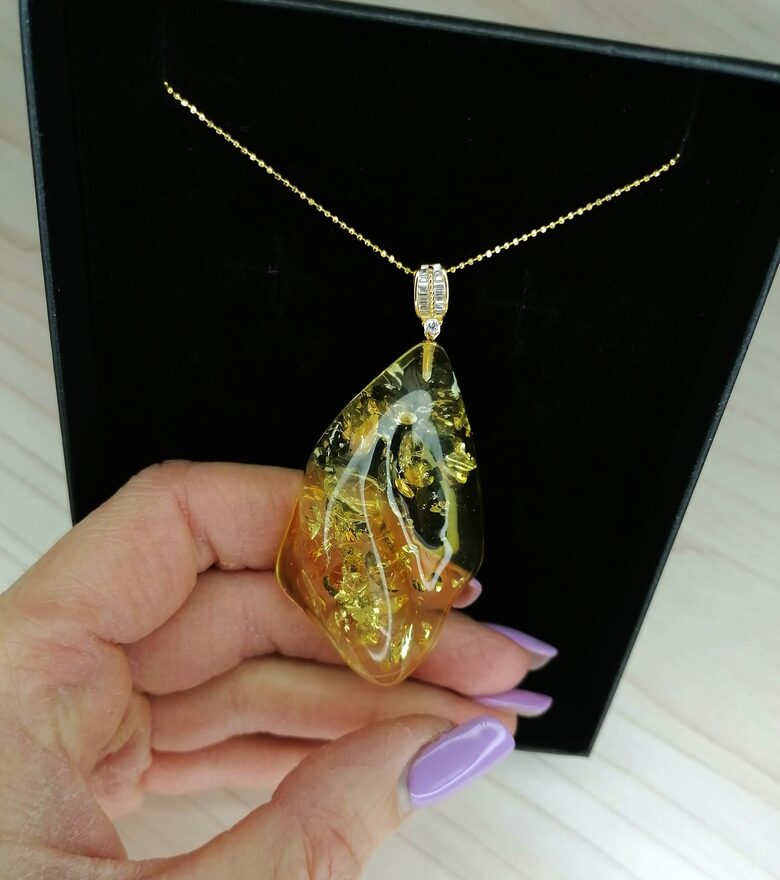 Baltic Amber Pendant with Mica Flakes